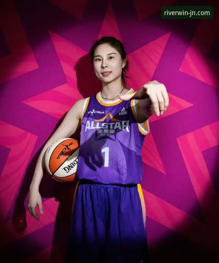 中国女篮锁定胜局，王思雨下半场爆发成关键，江南体育v3.5.2实时数据解析战术变阵